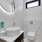 Kuk Oaza Luxury 빌라