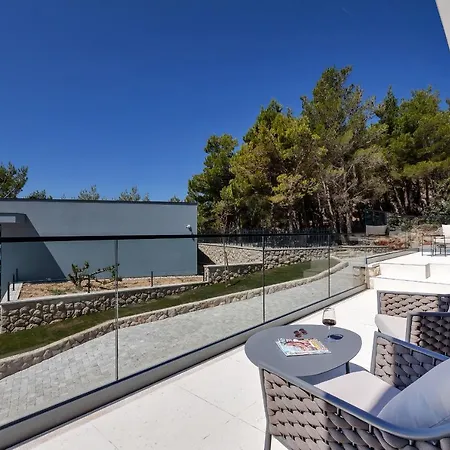 Willa Kuk Oaza Luxury Makarska
