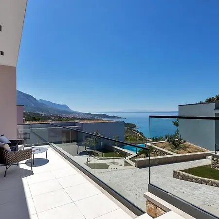 Kuk Oaza Luxury Makarska
